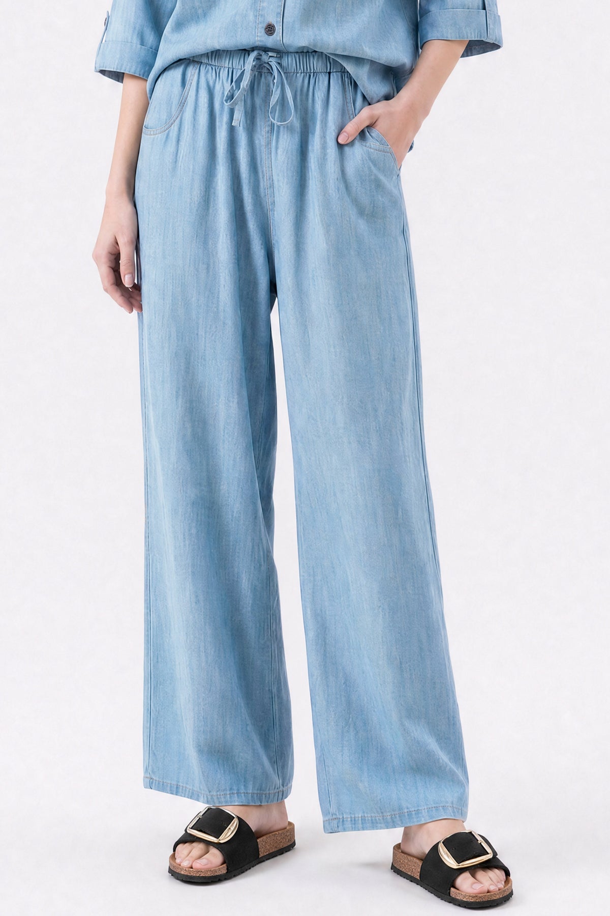 High Rise Wide Leg Trouser Jeans Light Blue